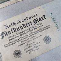 500 og 10000 mark Reichsbanknote.